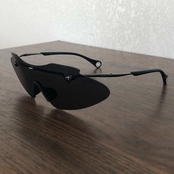 FENTY Centerfold 130MM Mask Sunglasses Black main image 5